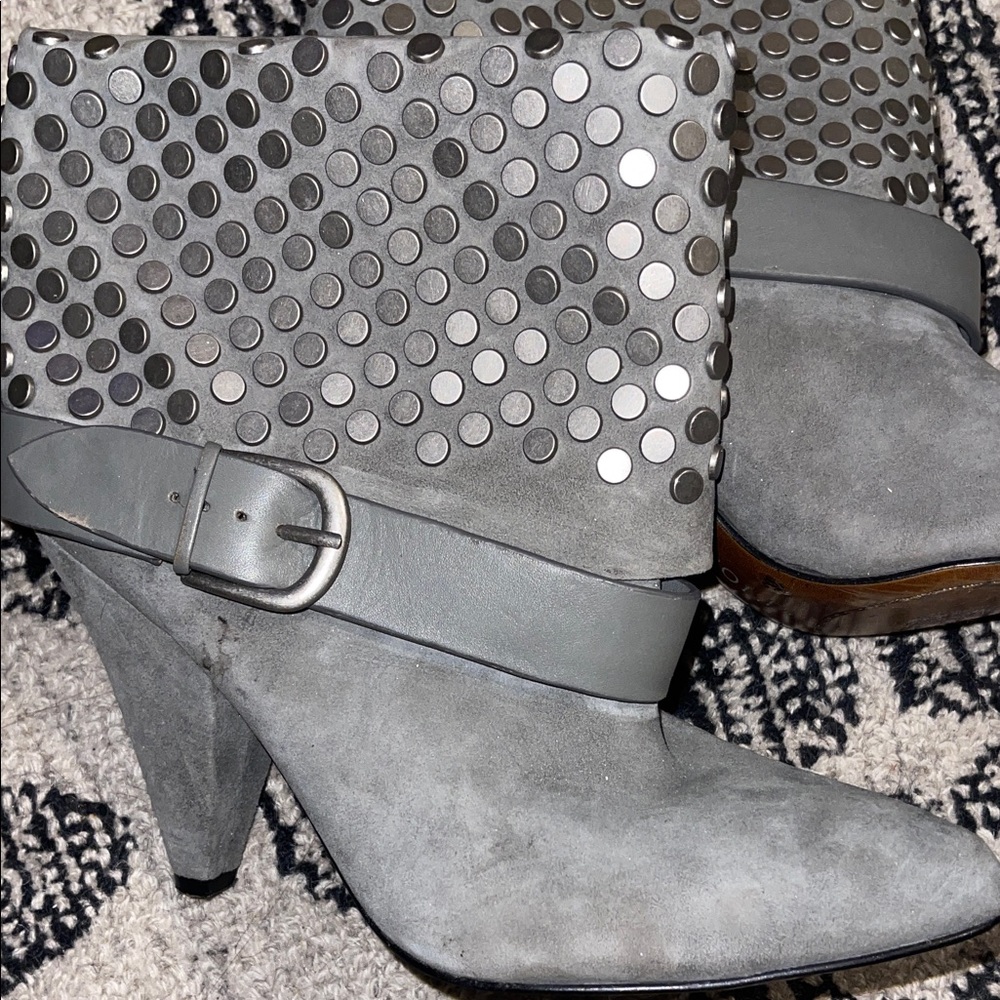 ROSEGOLD Gray Studded Women's Ankle Boots
